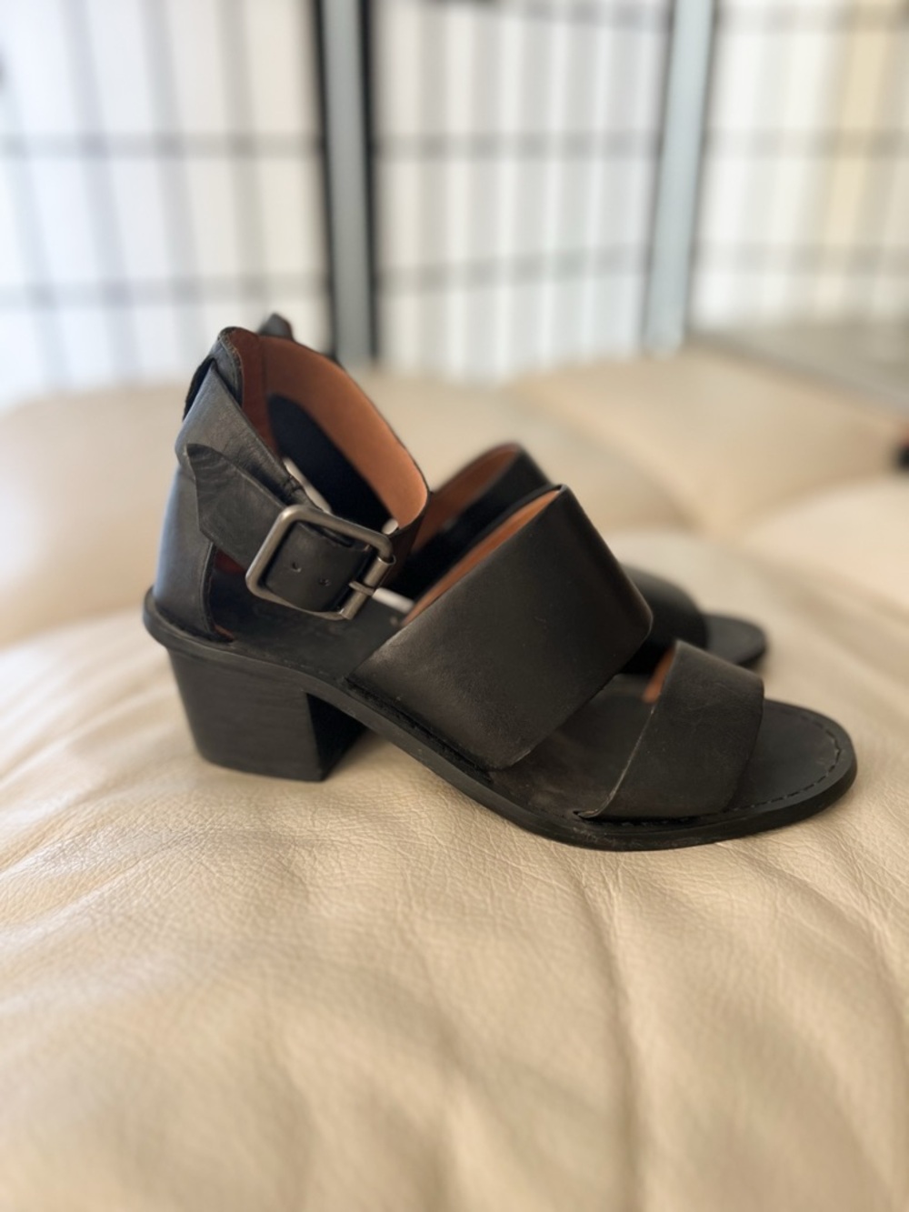 Black Leather Block Heel Madewell Sandals - Picture 3 of 5